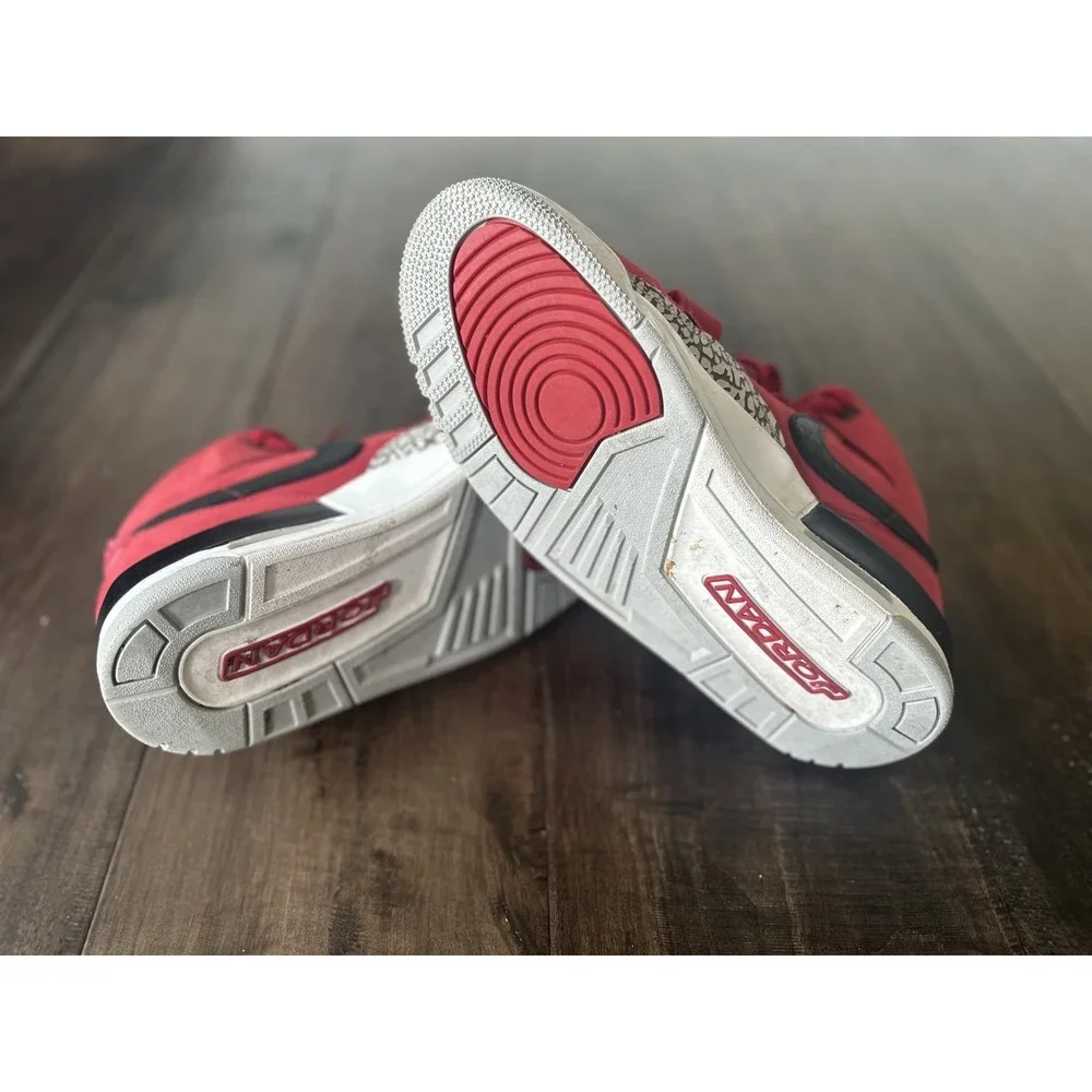 Size 10.5 - Jordan‎ Legacy 312 Toro High Top Red Basketball